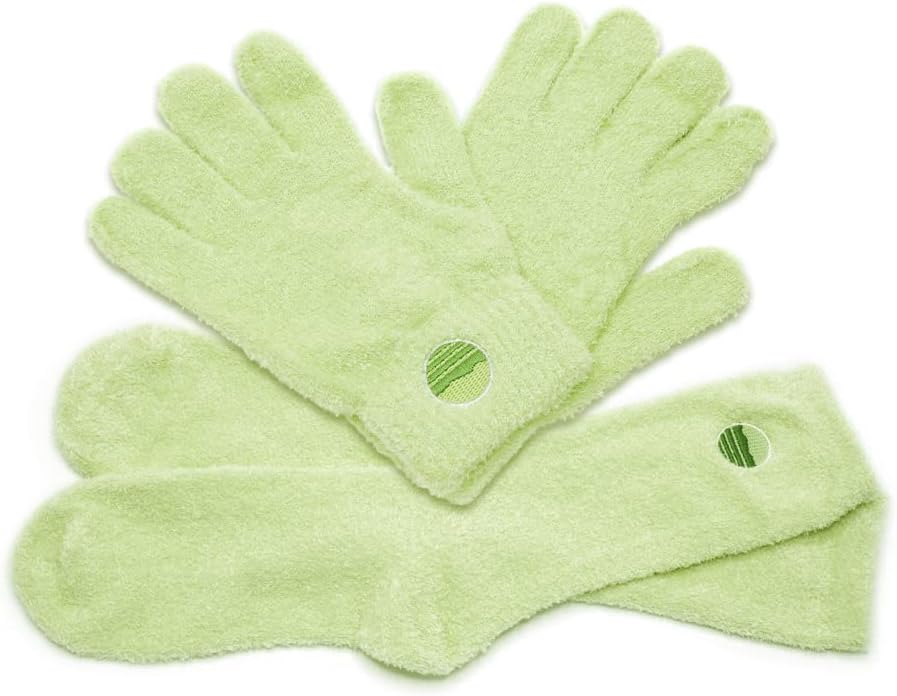 Aloe Socks and Gloves Set Moisturizing